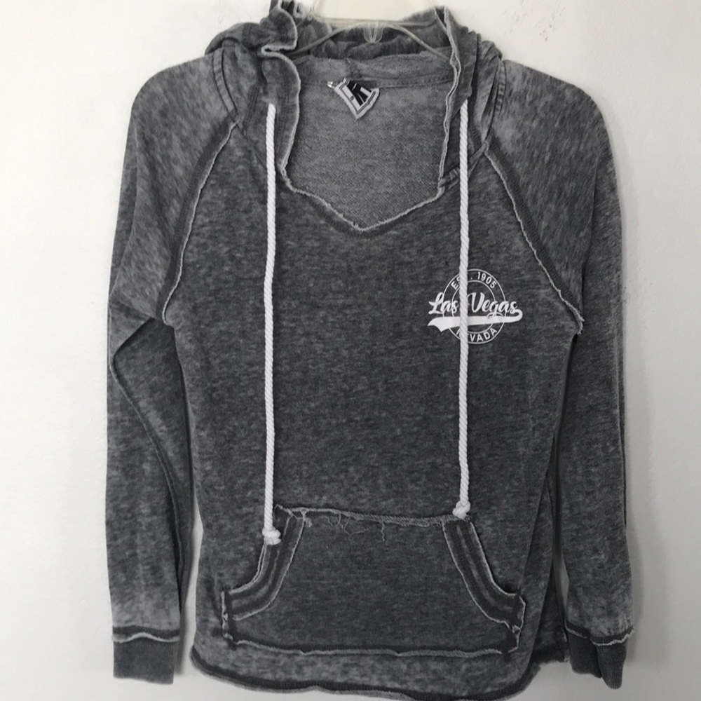 (SWEATSUIT OUTFIT)HOODIE & SWEAT PANTS GREY SIZE SMALL EXCELLENT CONDITION! NWOT
